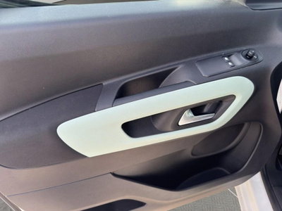 Citroen Berlingo BlueHDi 100 M Shine (15)