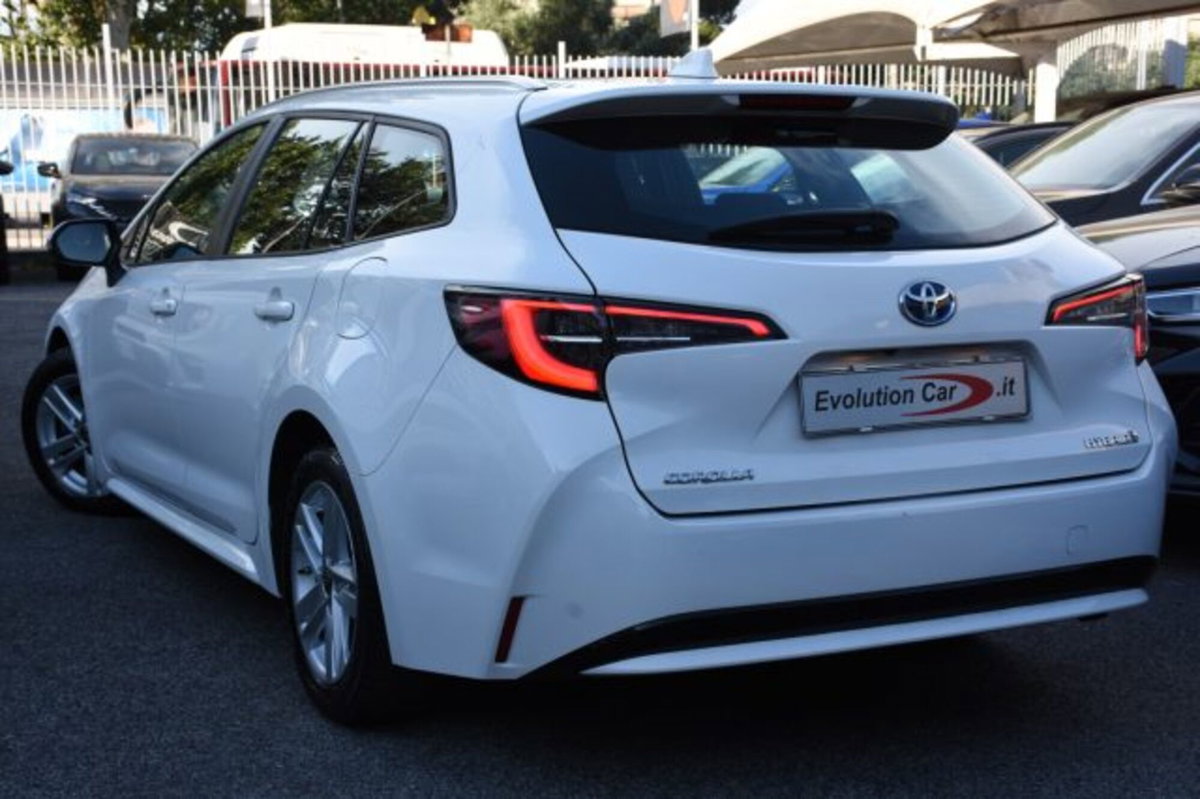 Toyota Corolla Touring Sports Active 1.8 Hybrid  Tech (4)