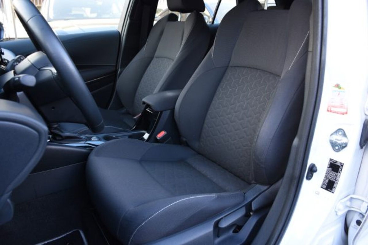 Toyota Corolla Touring Sports Active 1.8 Hybrid  Tech (6)