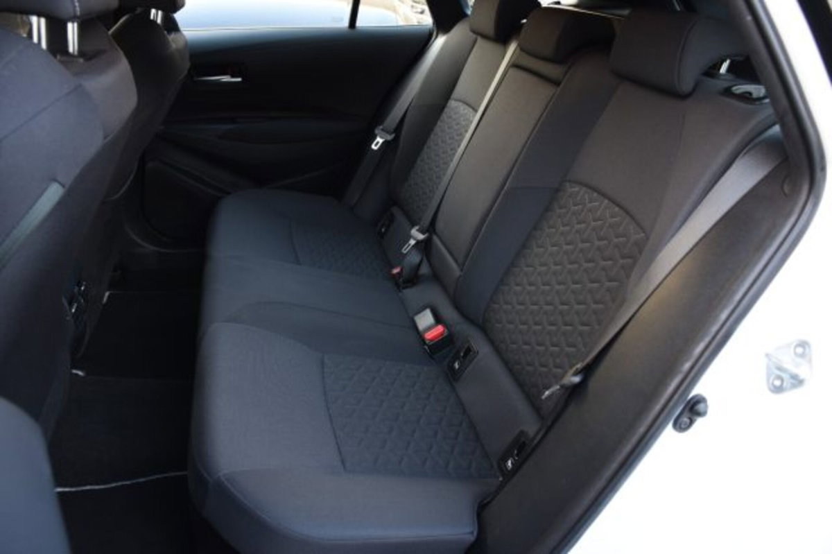 Toyota Corolla Touring Sports Active 1.8 Hybrid  Tech (8)