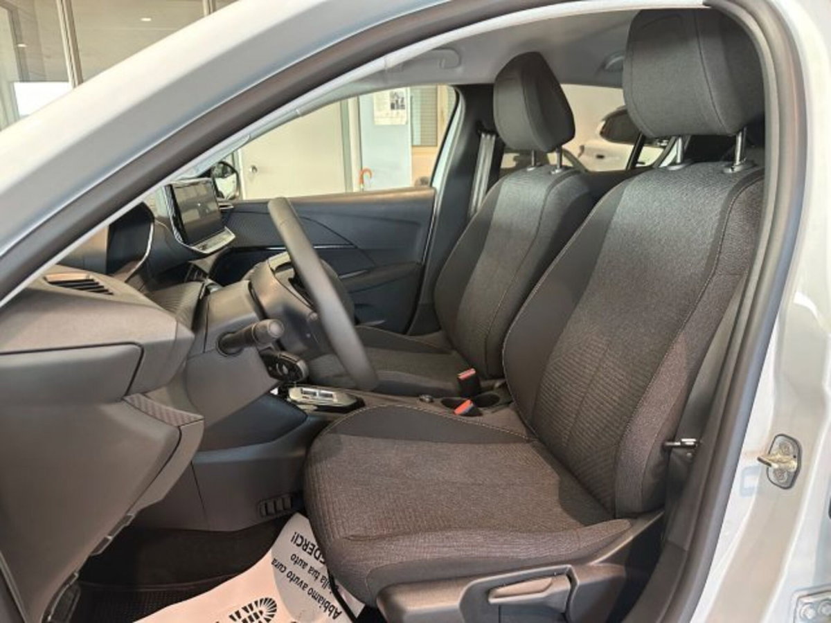 Peugeot 208 1.2 hybrid Active 100cv e-dcs 6 (6)