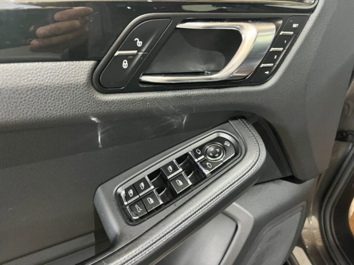 Porsche Macan 2.0 (15)