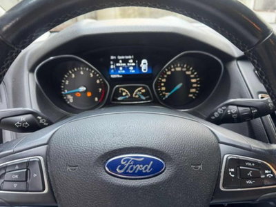 Ford Focus 1.0 EcoBoost 100 CV 5p. Business (8)