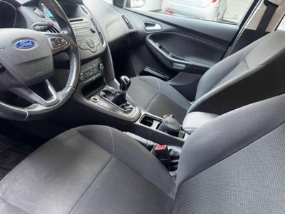 Ford Focus 1.0 EcoBoost 100 CV 5p. Business (9)