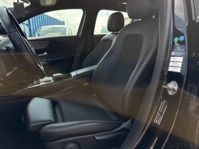 Mercedes-Benz Classe A Sedan 180 d Automatic 4p. Sport (16)