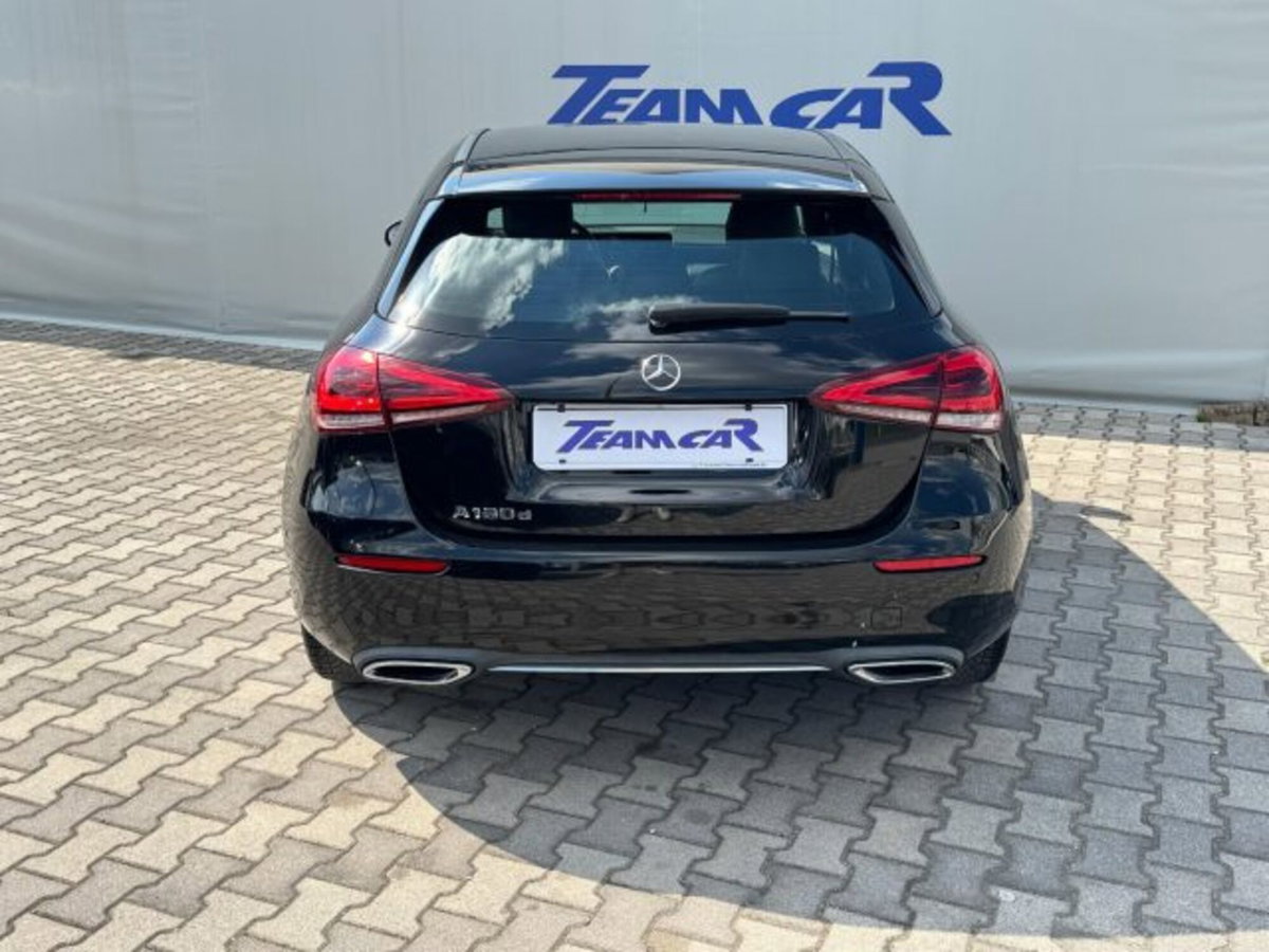 Mercedes-Benz Classe A Sedan 180 d Automatic 4p. Sport (4)