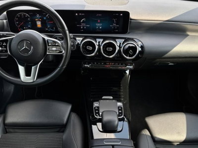 Mercedes-Benz Classe A Sedan 180 d Automatic 4p. Sport (8)