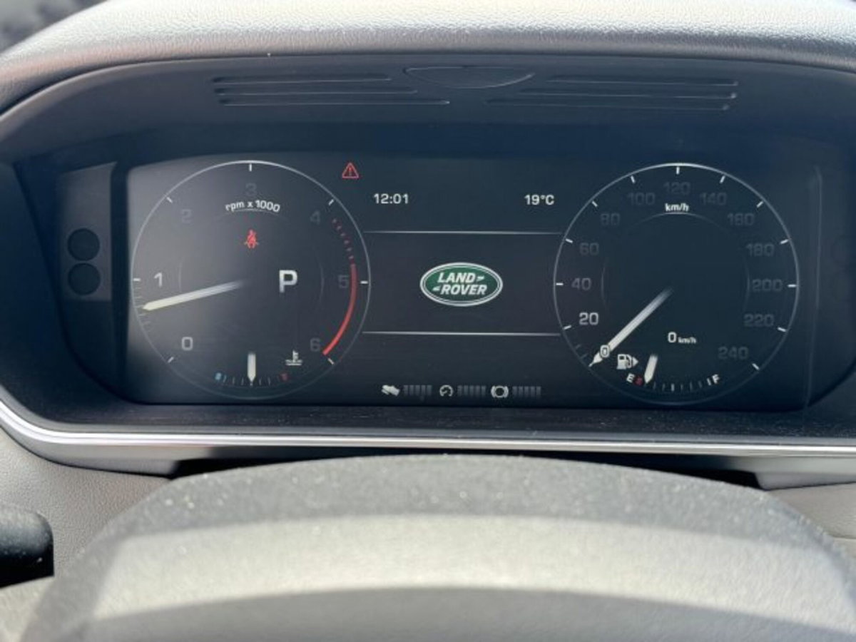 Land Rover Range Rover Sport 3.0 TDV6 HSE Dynamic (13)