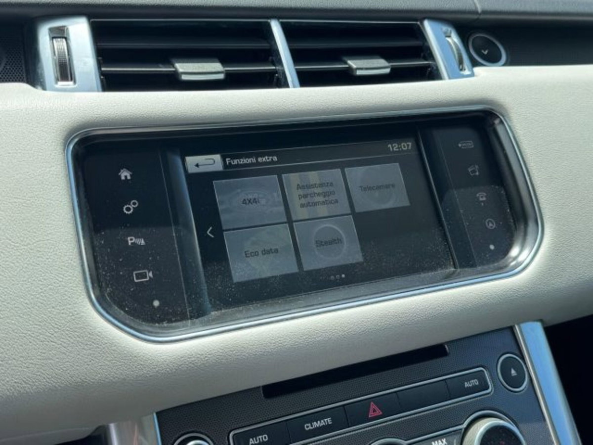 Land Rover Range Rover Sport 3.0 TDV6 HSE Dynamic (9)