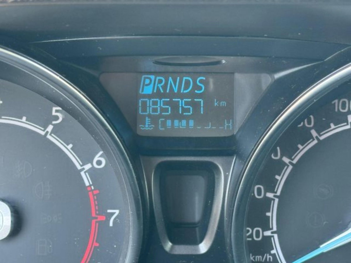 Ford EcoSport 1.5 110 CV Powershift Titanium (12)