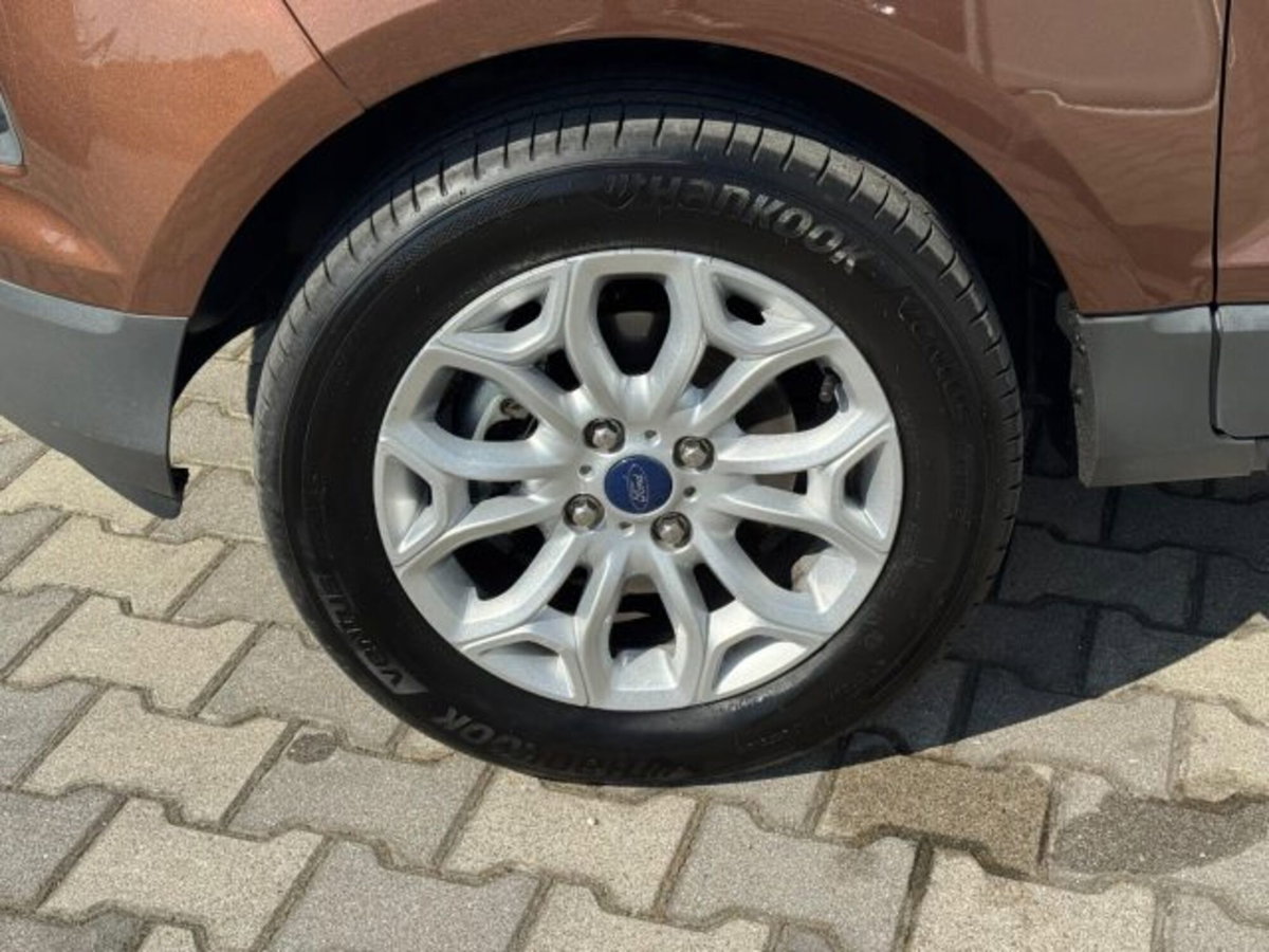 Ford EcoSport 1.5 110 CV Powershift Titanium (18)