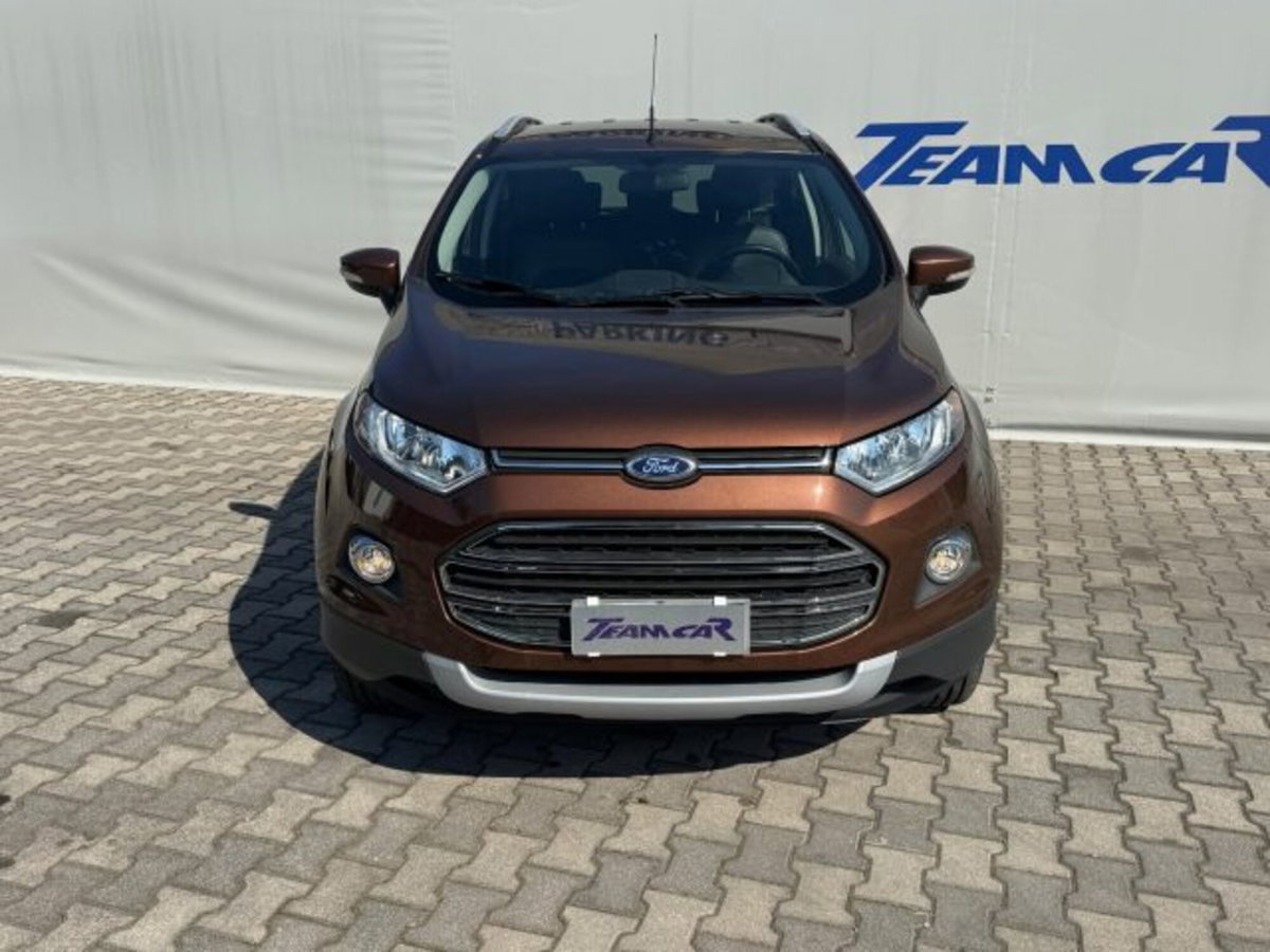 Ford EcoSport 1.5 110 CV Powershift Titanium (2)