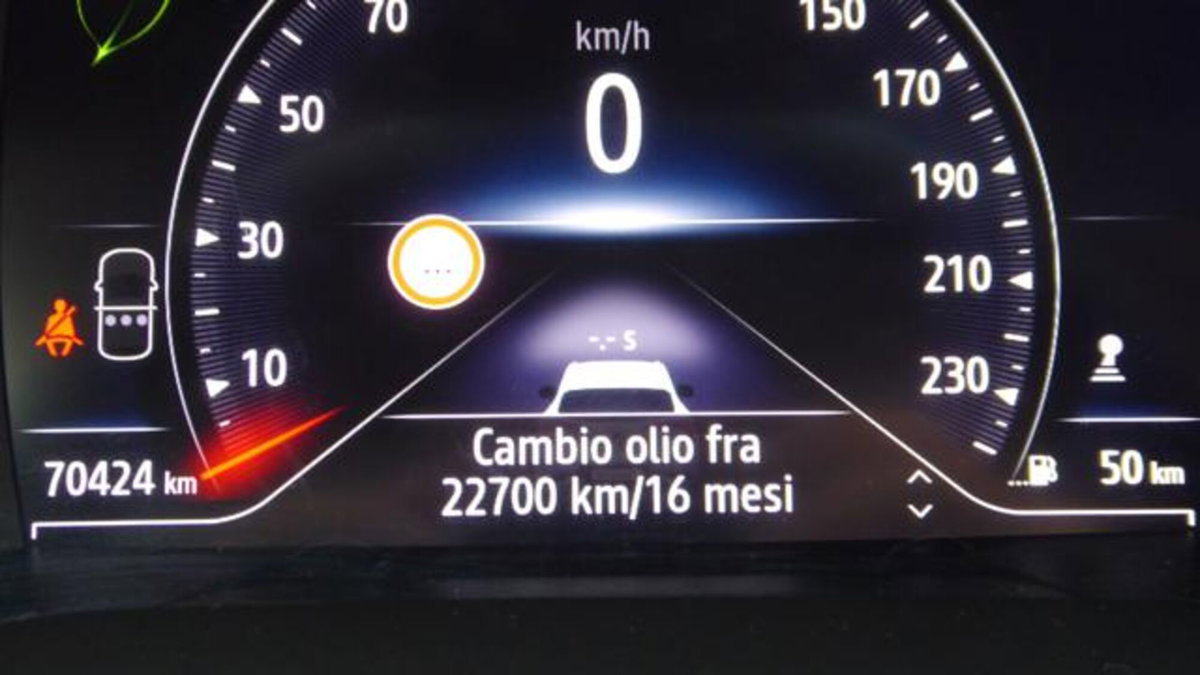 Renault Captur Blue dCi 95 CV Business (15)