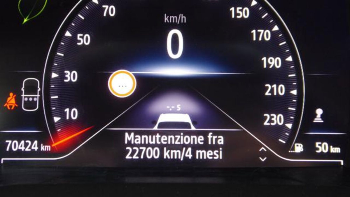 Renault Captur Blue dCi 95 CV Business (16)