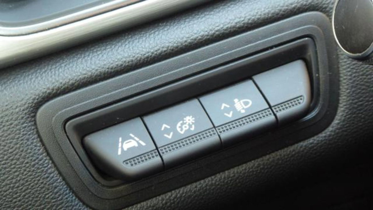Renault Captur Blue dCi 95 CV Business (17)