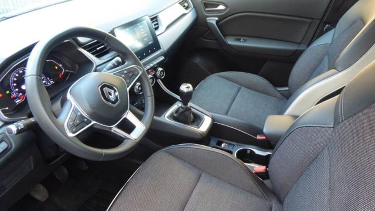 Renault Captur Blue dCi 95 CV Business (7)