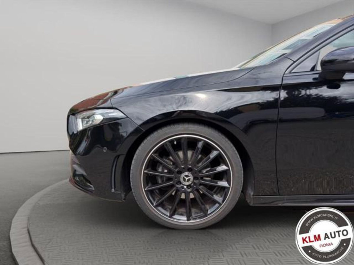 Mercedes-Benz Classe A Sedan 200 Automatic 4p. Premium (10)