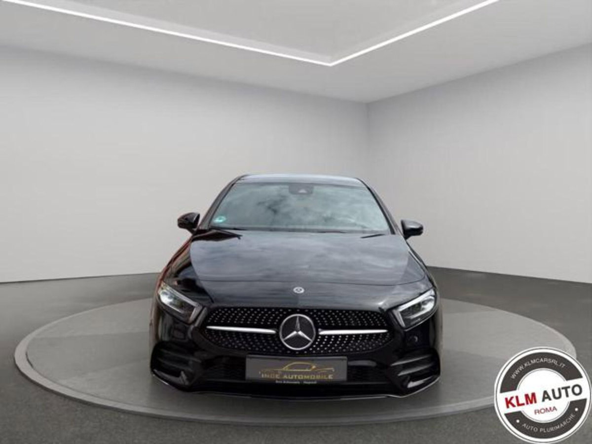 Mercedes-Benz Classe A Sedan 200 Automatic 4p. Premium (2)