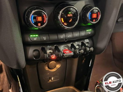 MINI Mini 1.5 Cooper Essential (11)