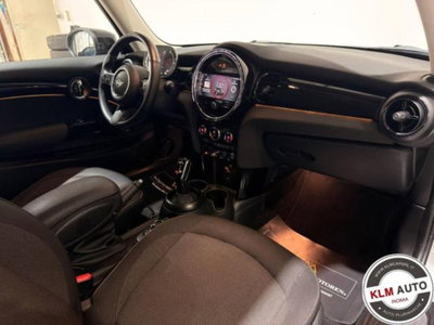 MINI Mini 1.5 Cooper Essential (7)