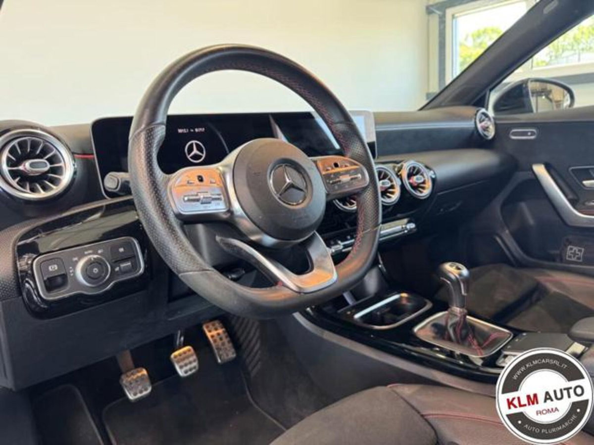Mercedes-Benz Classe A 180 Premium (8)