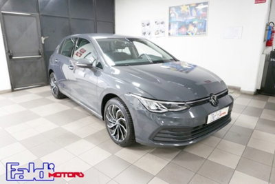 Volkswagen Golf Variant 1.0 eTSI EVO DSG Life usata