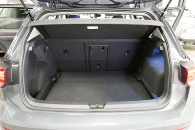 Volkswagen Golf Variant 1.0 eTSI EVO DSG Life (13)