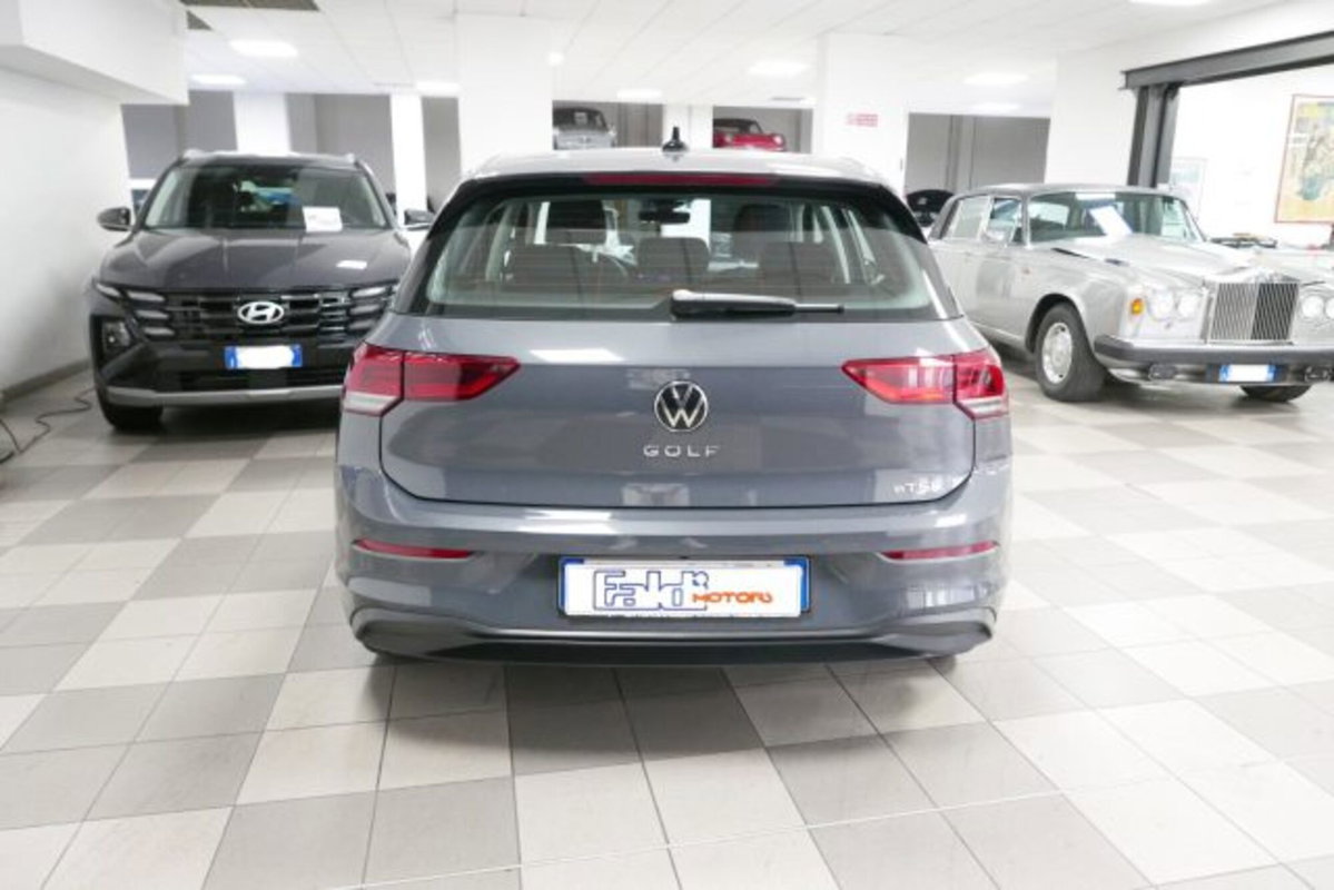 Volkswagen Golf Variant 1.0 eTSI EVO DSG Life (5)