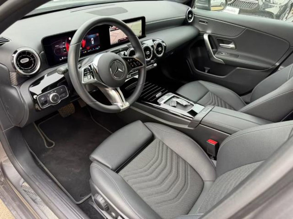 Mercedes-Benz Classe A Sedan 180 d Progressive Advanced Plus auto (10)