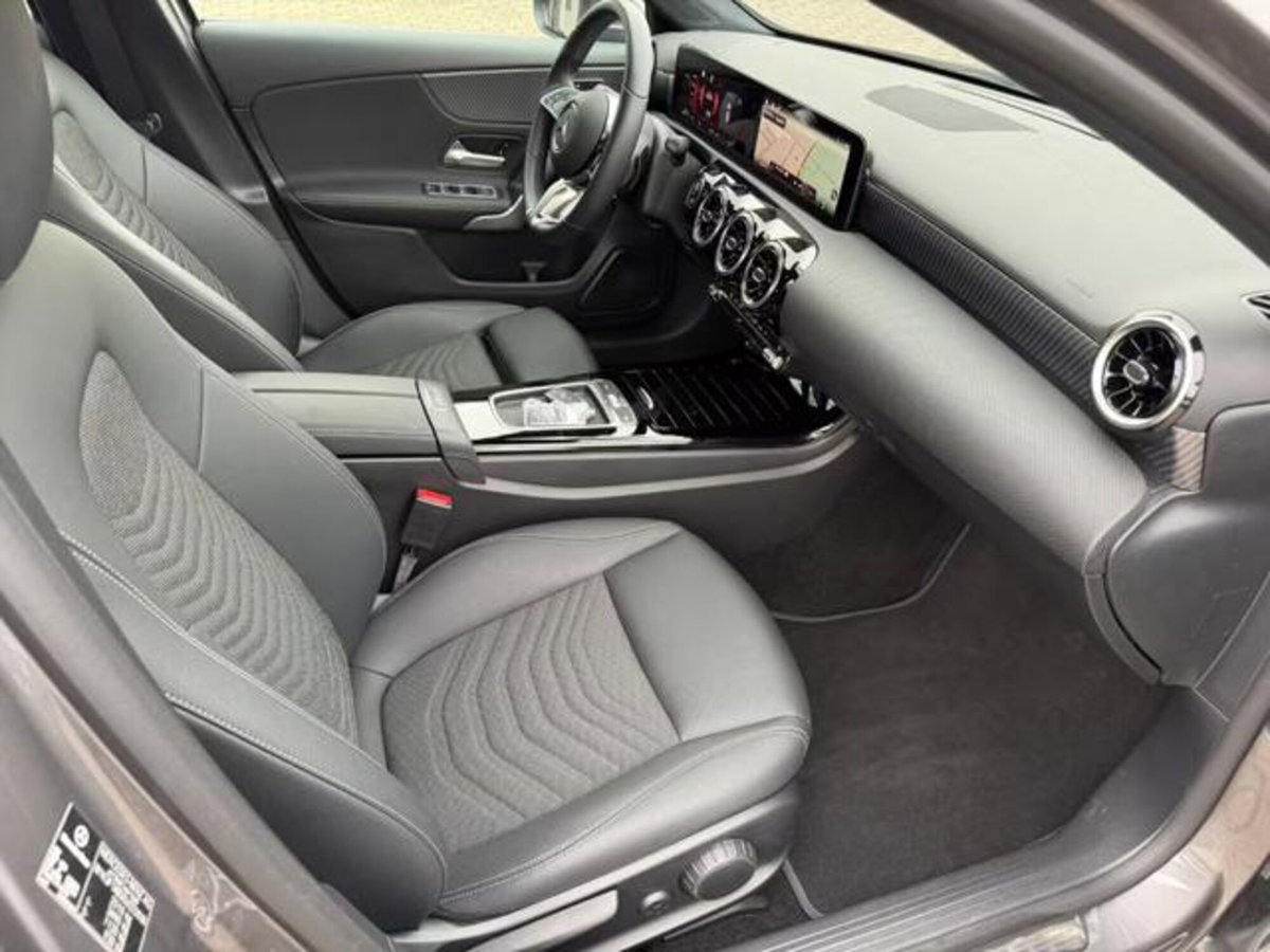 Mercedes-Benz Classe A Sedan 180 d Progressive Advanced Plus auto (12)