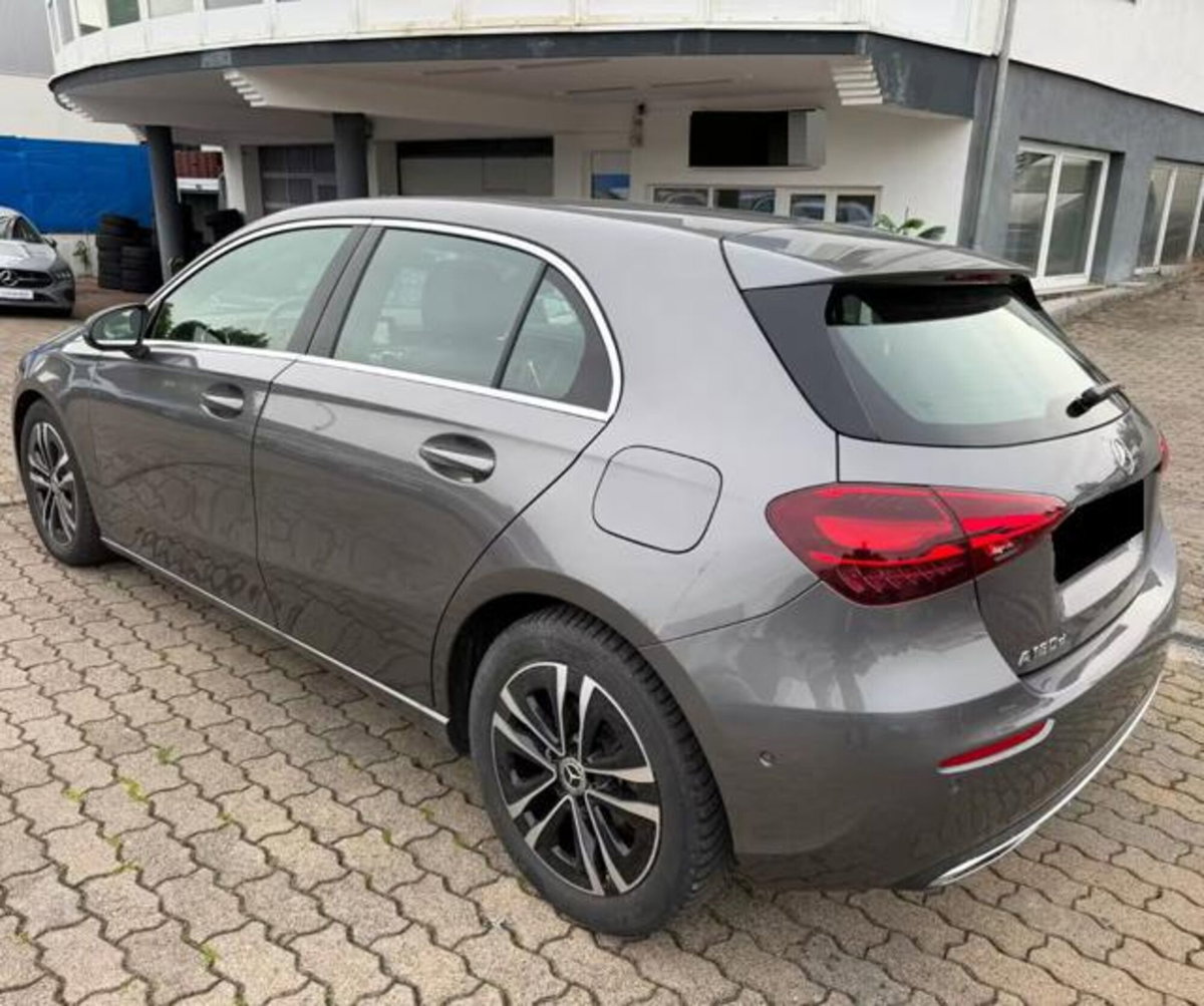 Mercedes-Benz Classe A Sedan 180 d Progressive Advanced Plus auto (6)