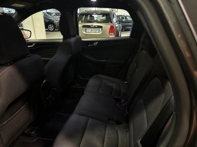 Ford Kuga 1.5 EcoBlue 120 CV 2WD ST-Line (12)