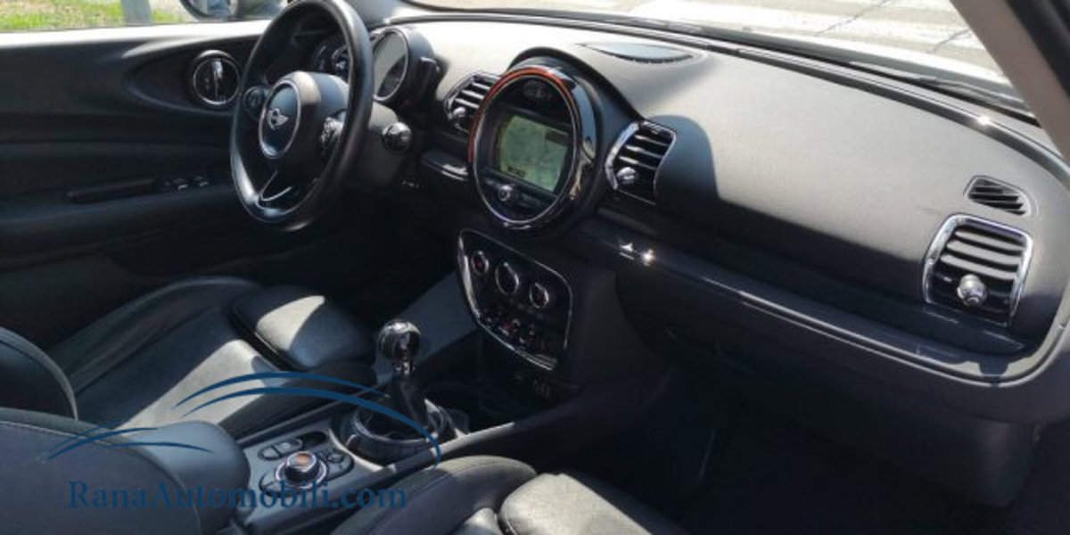 MINI Mini Clubman 2.0 Cooper D Business Clubman (10)