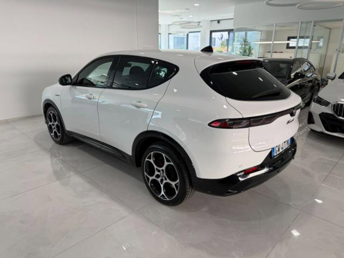 Alfa Romeo Tonale Tonale 1.5 160 CV MHEV TCT7 Ti (4)