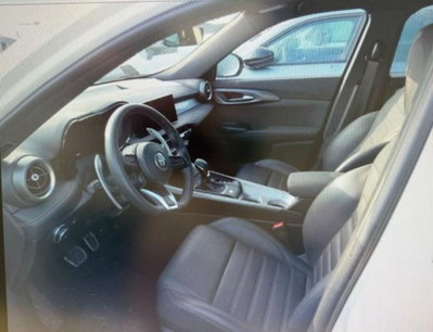 Alfa Romeo Tonale Tonale 1.5 160 CV MHEV TCT7 Ti (4)
