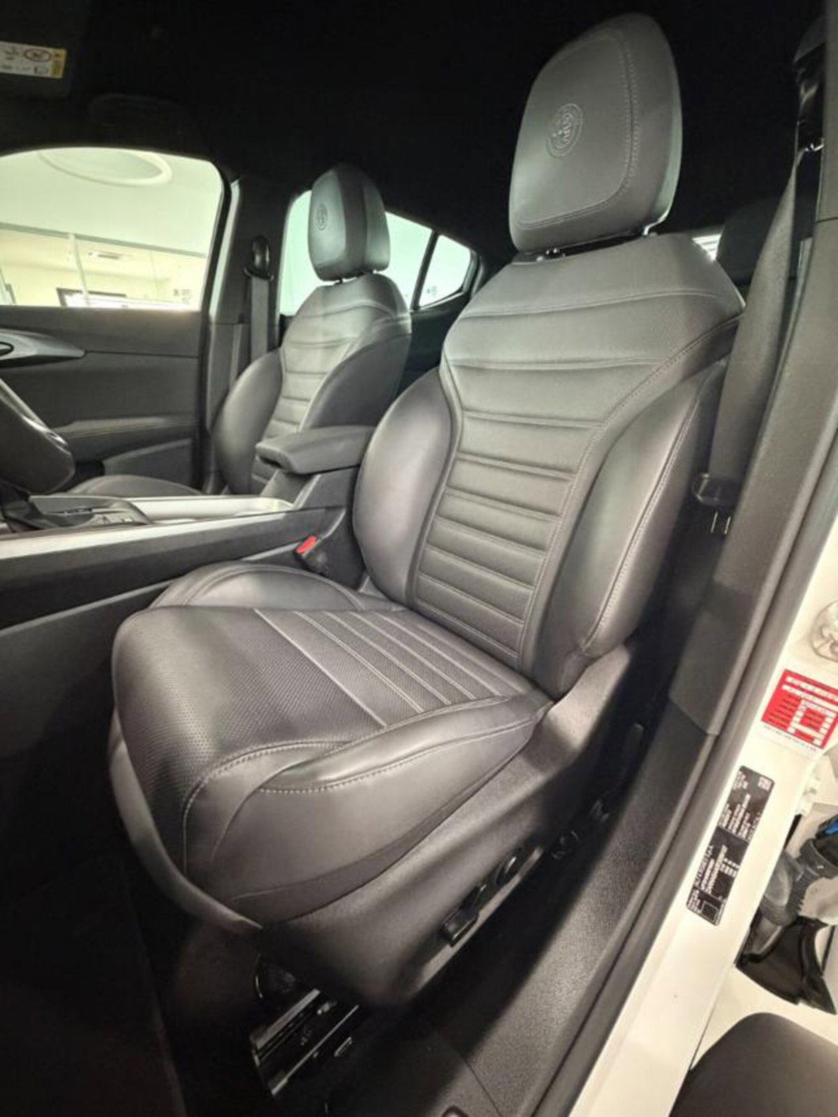 Alfa Romeo Tonale Tonale 1.5 160 CV MHEV TCT7 Ti (8)