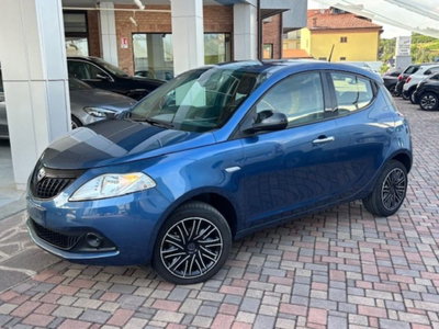 Lancia Ypsilon 1.0 FireFly 5 porte S&S Hybrid Silver Plus (7)