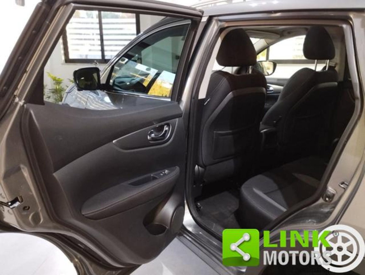 Nissan Qashqai 1.6 dCi 2WD N-Connecta (16)