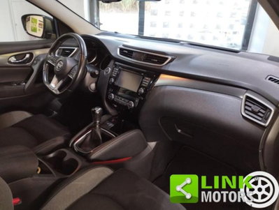 Nissan Qashqai 1.6 dCi 2WD N-Connecta (19)