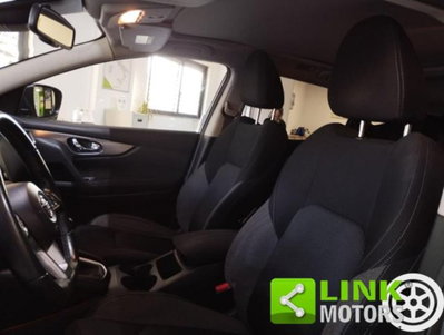 Nissan Qashqai 1.6 dCi 2WD N-Connecta (9)