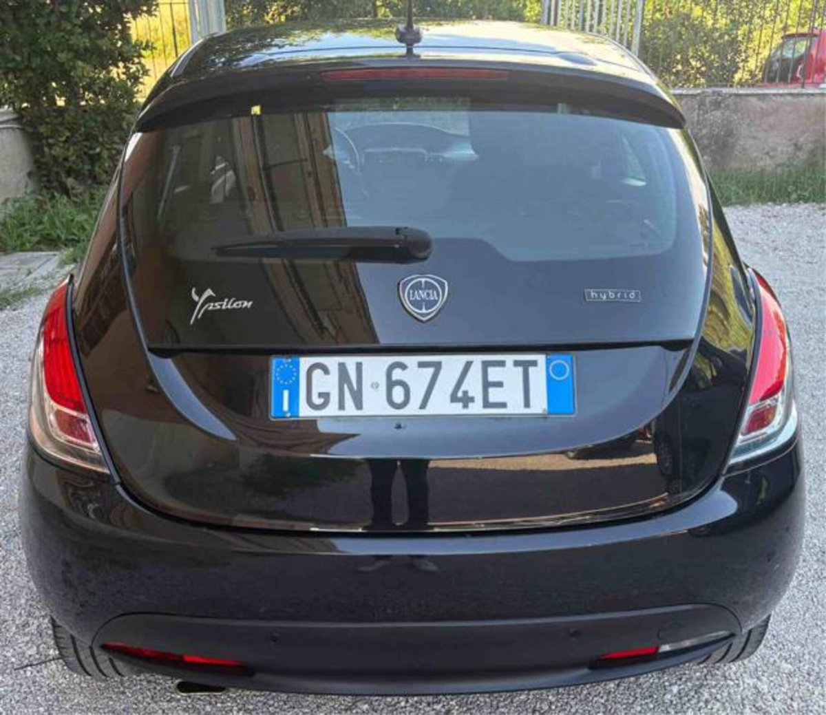 Lancia Ypsilon 1.0 FireFly 5 porte S&S Hybrid Ecochic Gold (4)