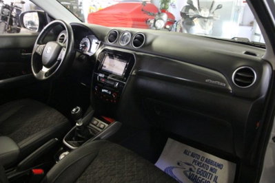 Suzuki Vitara 1.4 Hybrid 4WD AllGrip Easy Top (10)