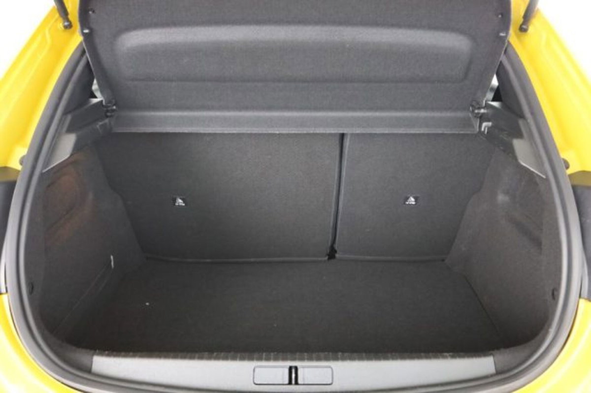 Peugeot 208 PureTech 100 Stop&Start EAT8 5 porte Allure Pack (6)