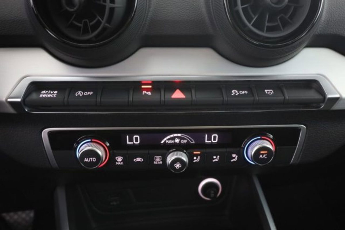 Audi Q2 Q2 30 TDI S tronic Admired (12)