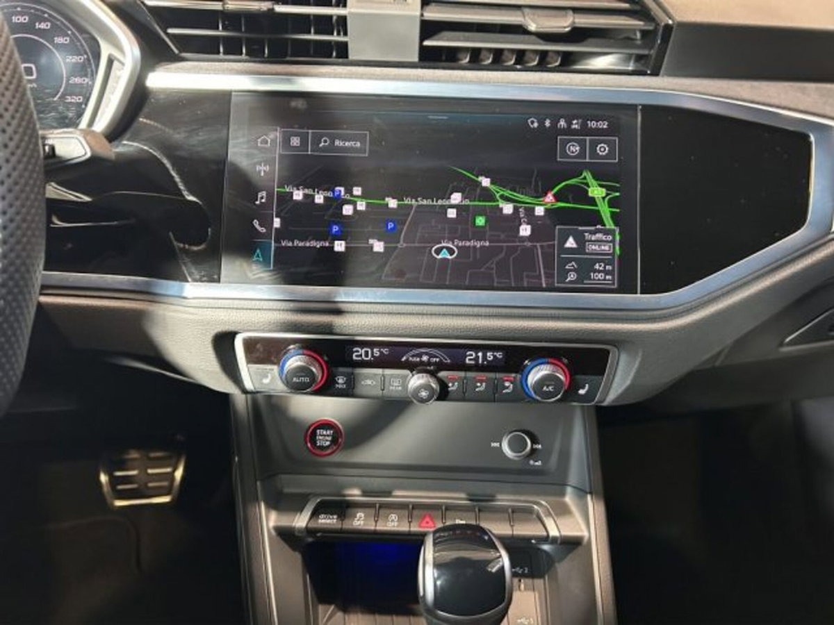 Audi RS Q3 Sportback 2.5 quattro s-tronic (17)