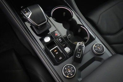 Volkswagen Touareg 3.0 V6 TDI SCR Elegance (13)