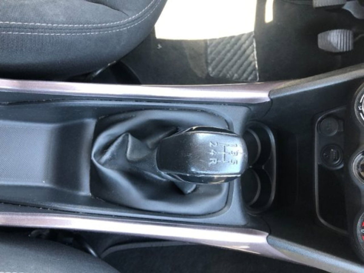 Peugeot 2008 75 Active (14)