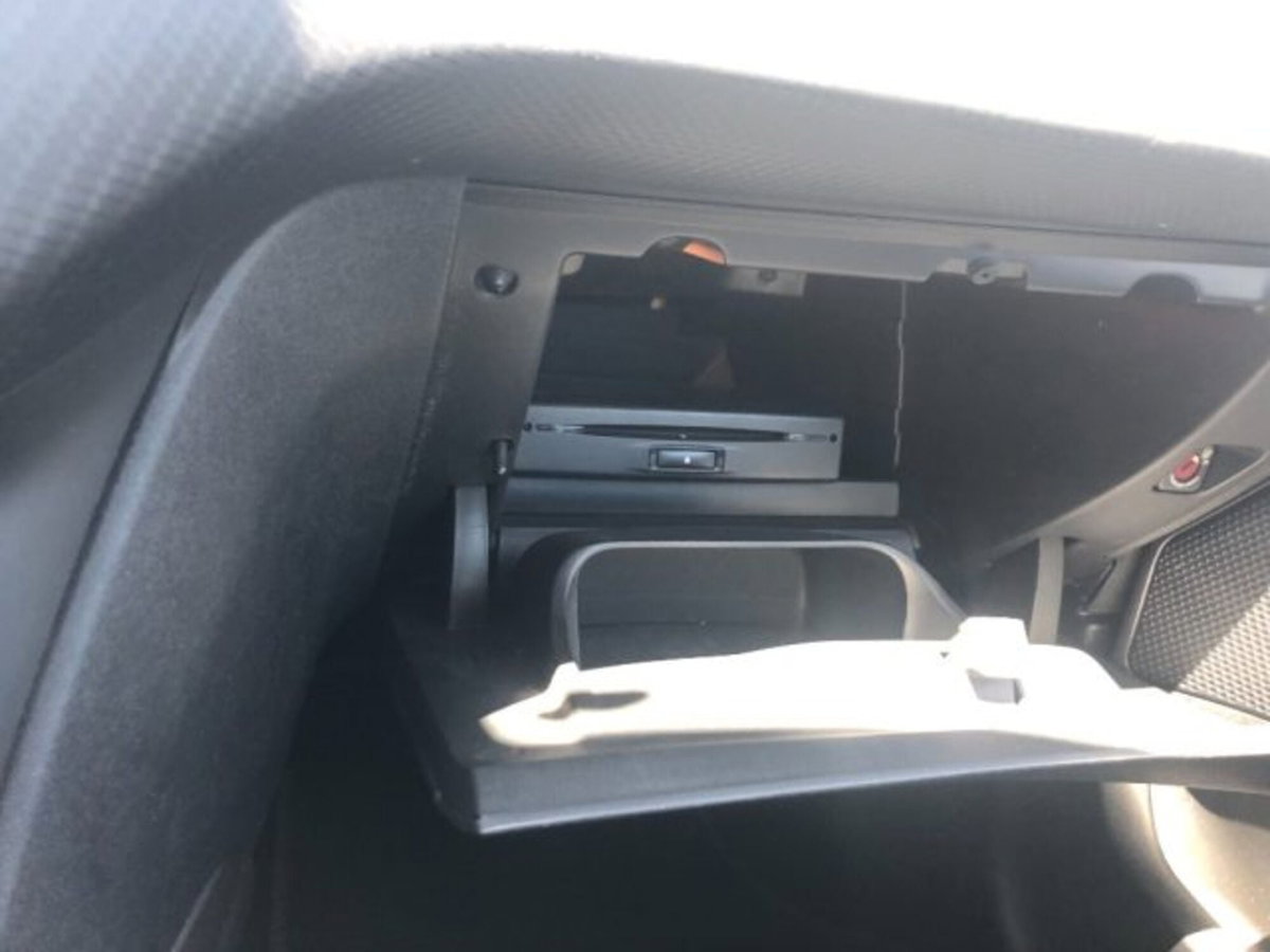 Peugeot 2008 75 Active (20)