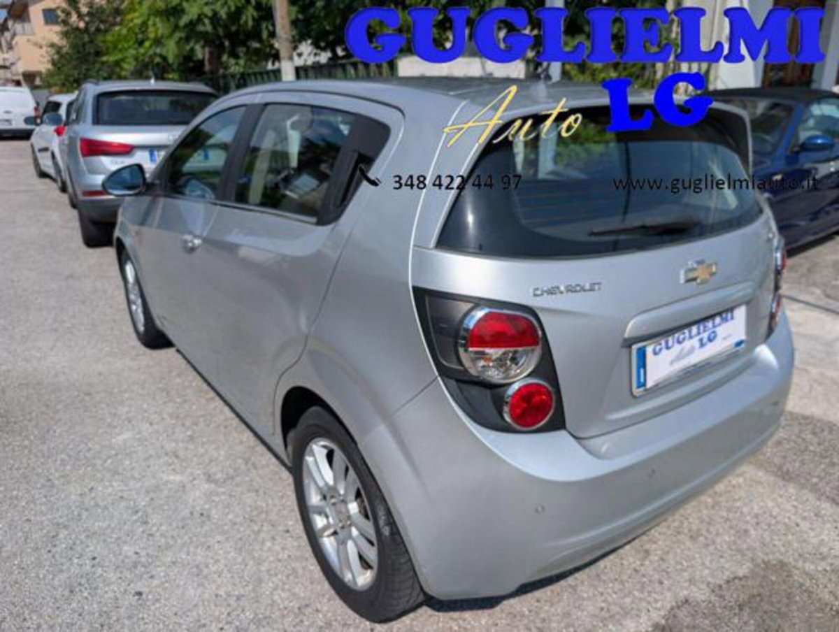 Chevrolet Aveo 1.2 86CV 5 porte LT (7)