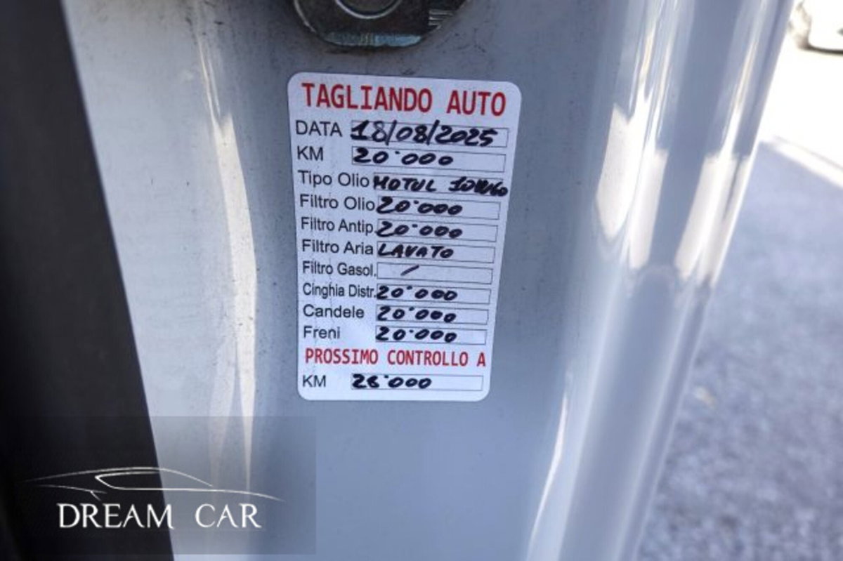 Abarth 595 595 1.4 Turbo T-Jet 180 CV Competizione (17)